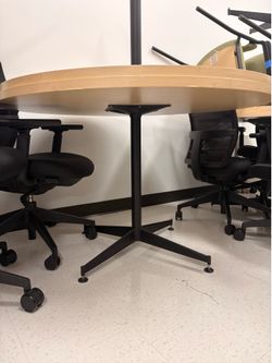 Wood circle tables