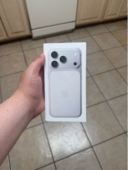iPhone 17 pro unlocked