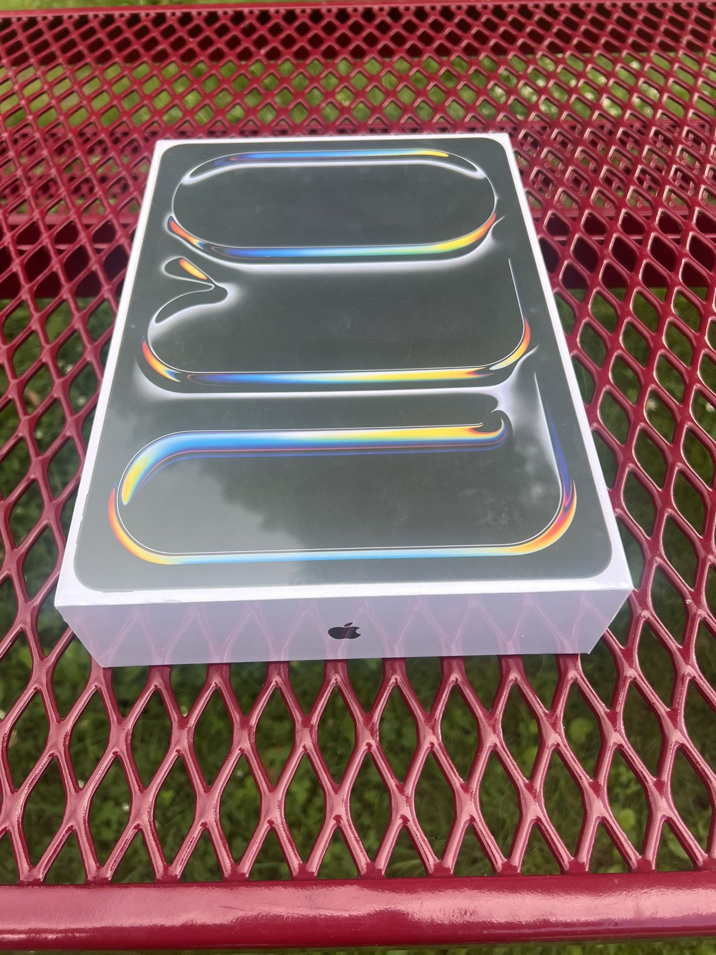 IPadPro M4 - 1TB 11 Inch