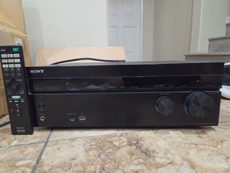 Sony STR-DH770, two center speakers and polk front speakers