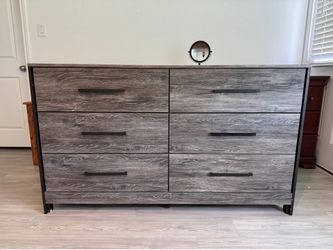 Ashley Furniture 6-Drawer Rustic Dresser **Excellent Condition**