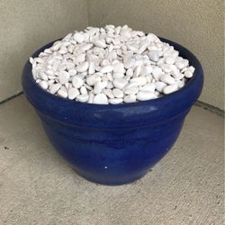 13 x 18 dark blue ceramic pot