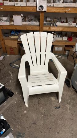 White Plastic Adirondack Patio Chair