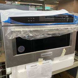 New Kitchen Aid 30” Built In Microwave 