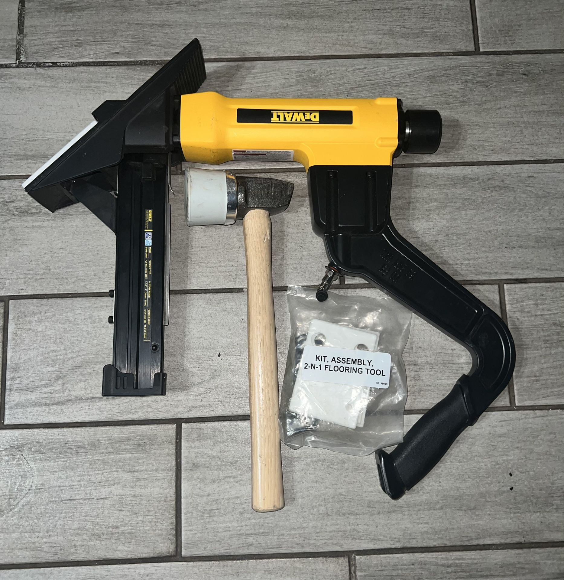 DEWALT 2 In 1 Flooring Tool Great Condition $50 Firm
