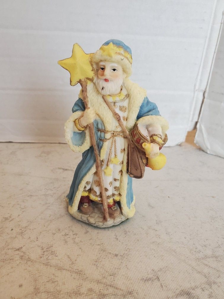 The International Santa Claus Collection Poland Star Man 1992 Christmas Figurine