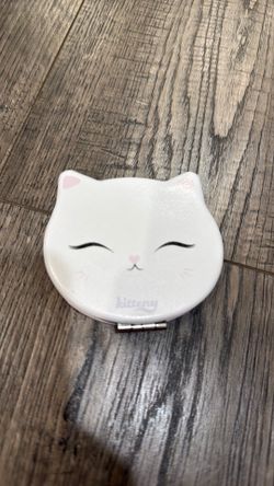 Kitteny Cat Mirror