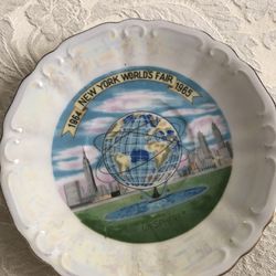1964-65 New York World’s Fair Unisphere Collectible Souvenir Plate