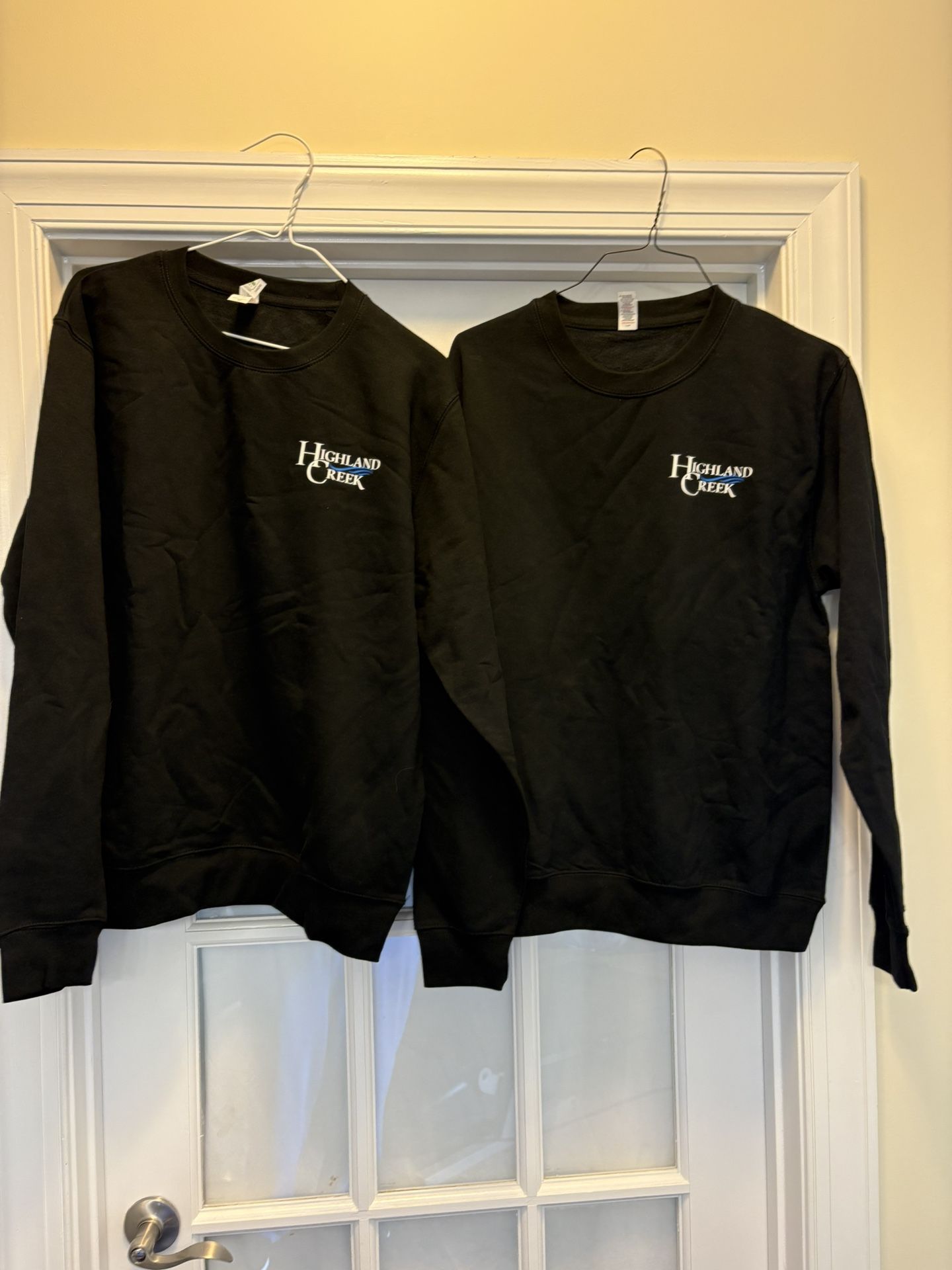 2 NEW Black Sweatshirts M