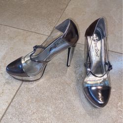 New Metallic & Clear Dress Pump