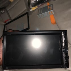 HD 7inch touchscreen radio