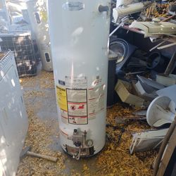 40 Gallons Whirlpool Water Heater$350 Installation 