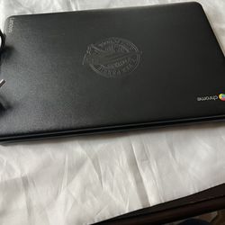 Chromebook Lenovo 14 Size  32 Gb 4ram 
