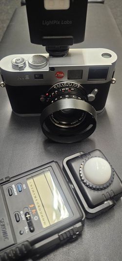 Leica M8