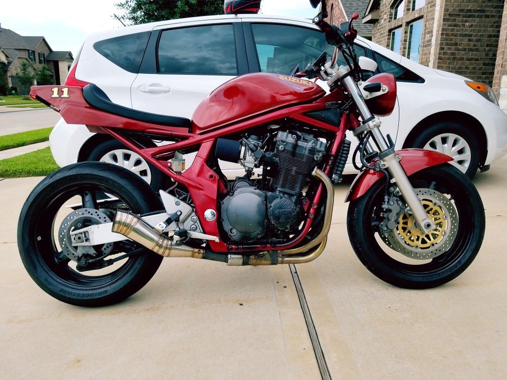 Suzuki Bandit 1200. Gsxr cbr r1 r6 ninja