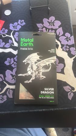 Metal Earth Silver Dragon