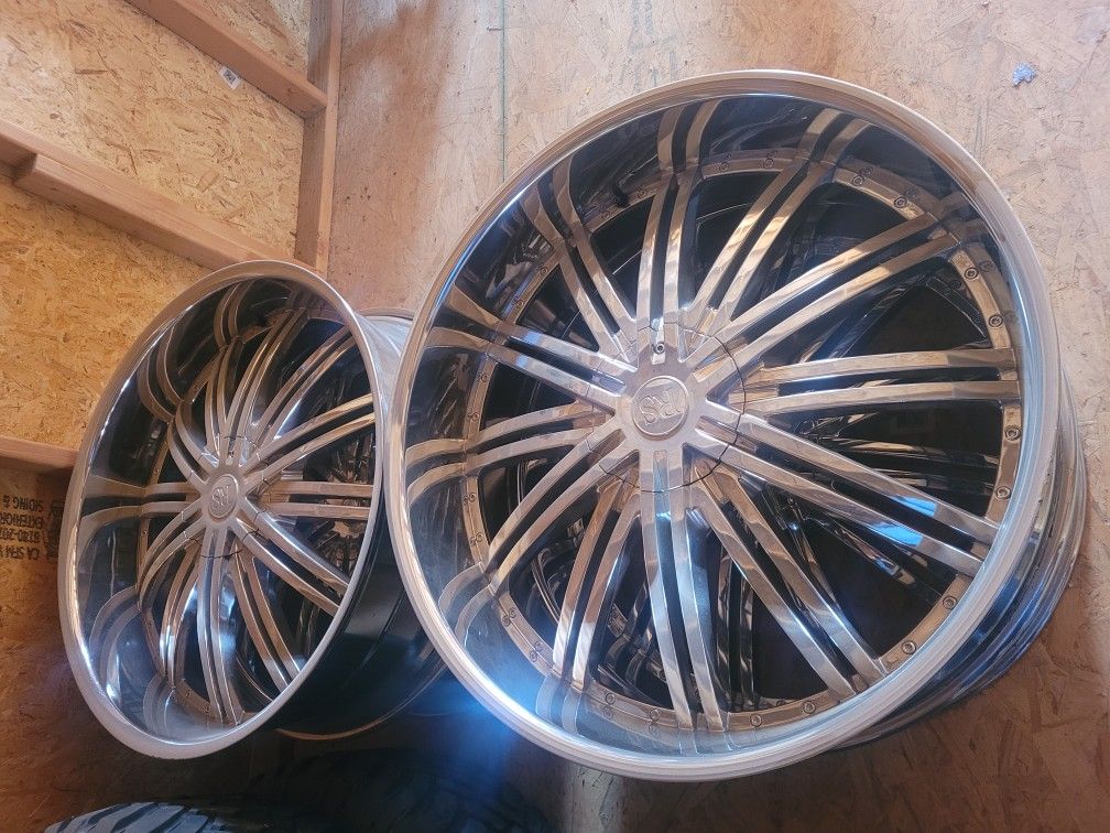 Tires & Rims 28 Inch 275X25R28