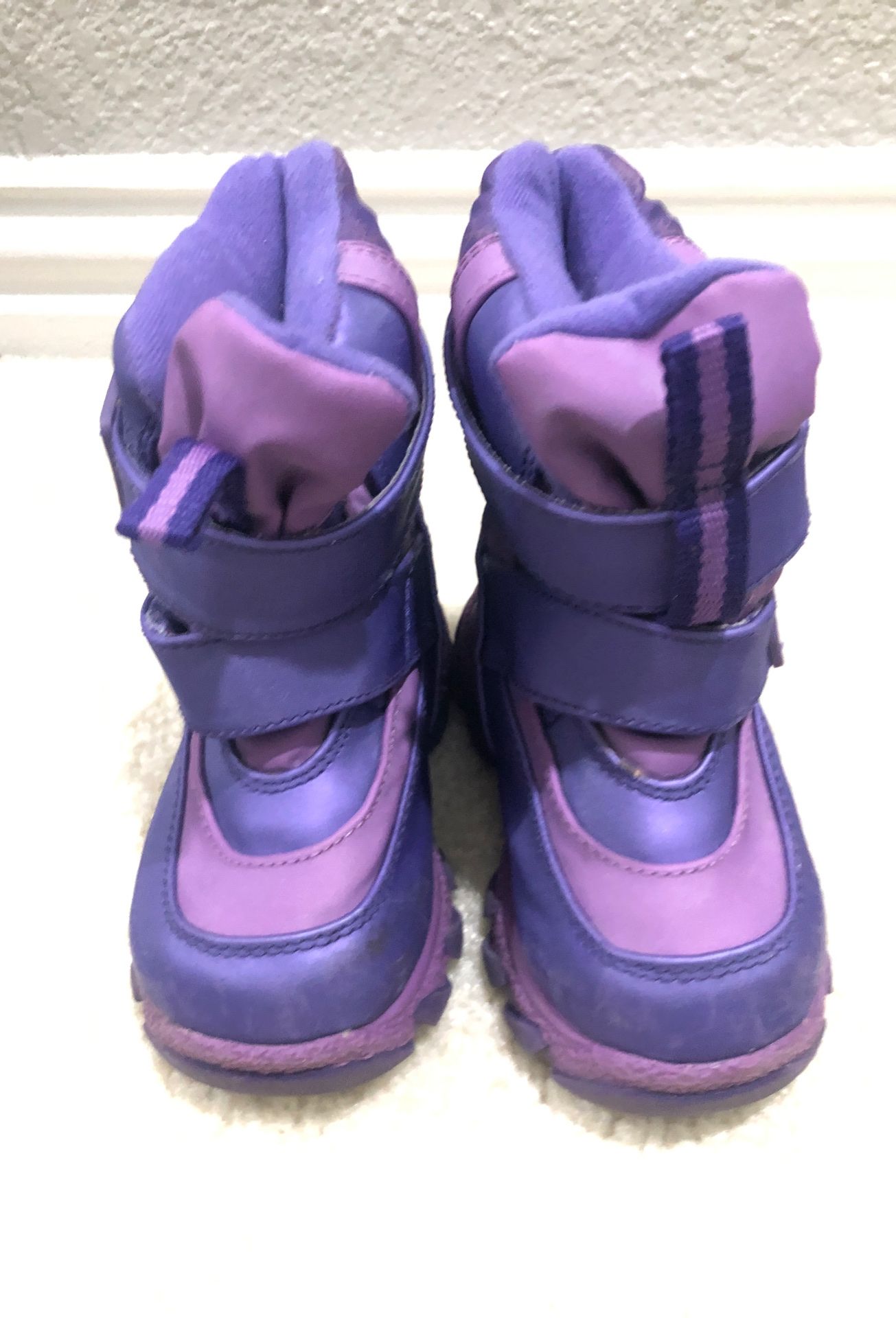 Snow boots, toddler girl