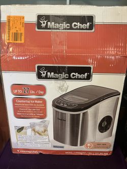 Magic Chef 27lb Ice Maker