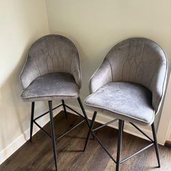 Pair Of Like New Bar Height Chairs $40 Each