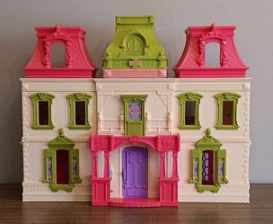 Fisher Price Loving Family Dream Dollhouse  2012 Lights & Sounds