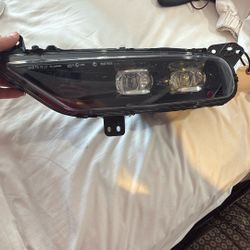 2019  Chrysler 300 S Right Drivers Side Fog Light  