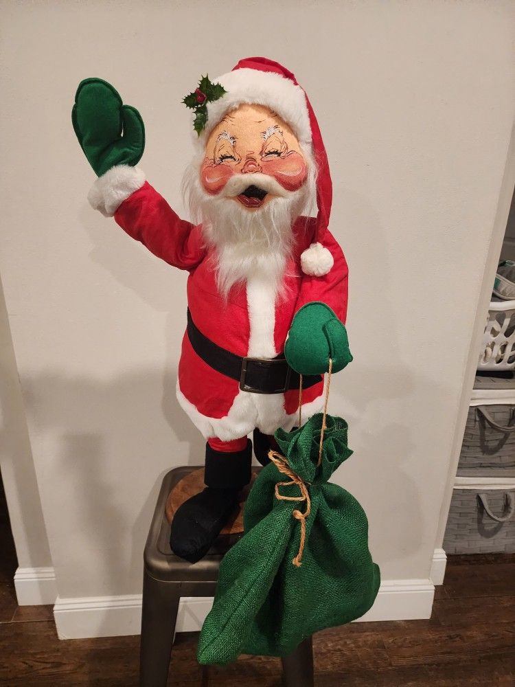 RARE VINTAGE 1983 AnnaLee Santa Claus Doll Cloth Body Wired Posable Cloth Doll 32"