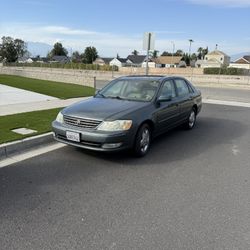 2004 Toyota Avalon