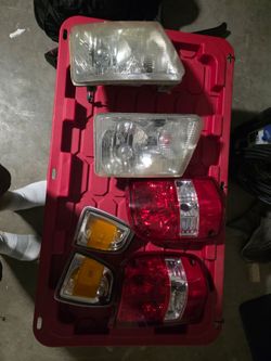 2011 ranger head+tail lights.