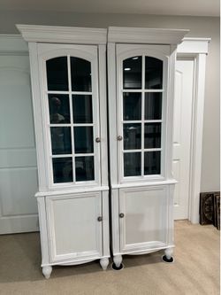 Storage / Display / Curio Cabinet Dining Room Dish Cabinet