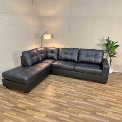 BARLIN MILLS UMBER 2-PIECE SECTIONAL WITH CHAISE