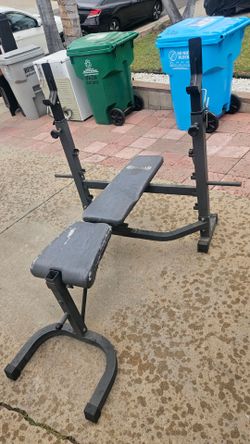 Weight bench