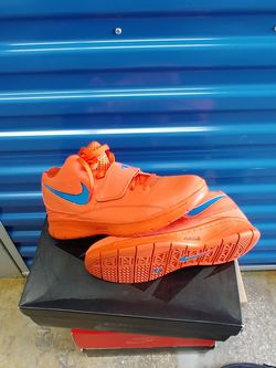 2009 KD II Creamsicle sz. 8.5