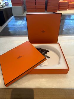Authentic Hermès Orange Square Tableware / Presentation Box – 10” x 10”
