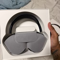 Apple Air pods max