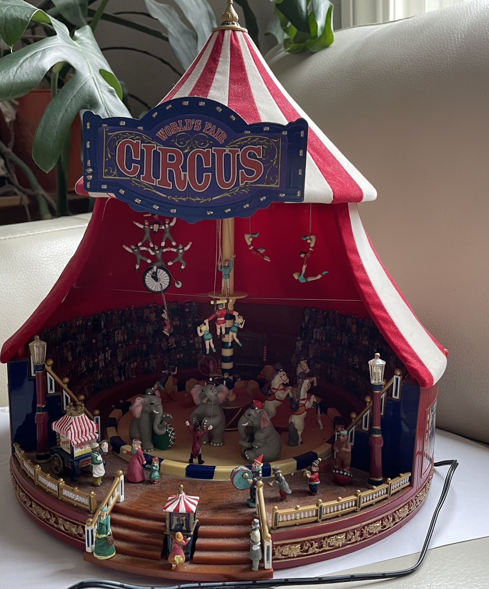 World Circus With Animated Characters & Music