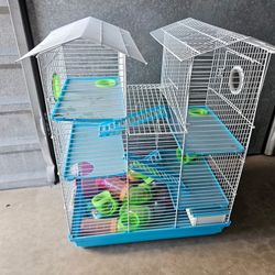 Cage Located In Mesa $40 Firm Price Main and Gilbert Rd 