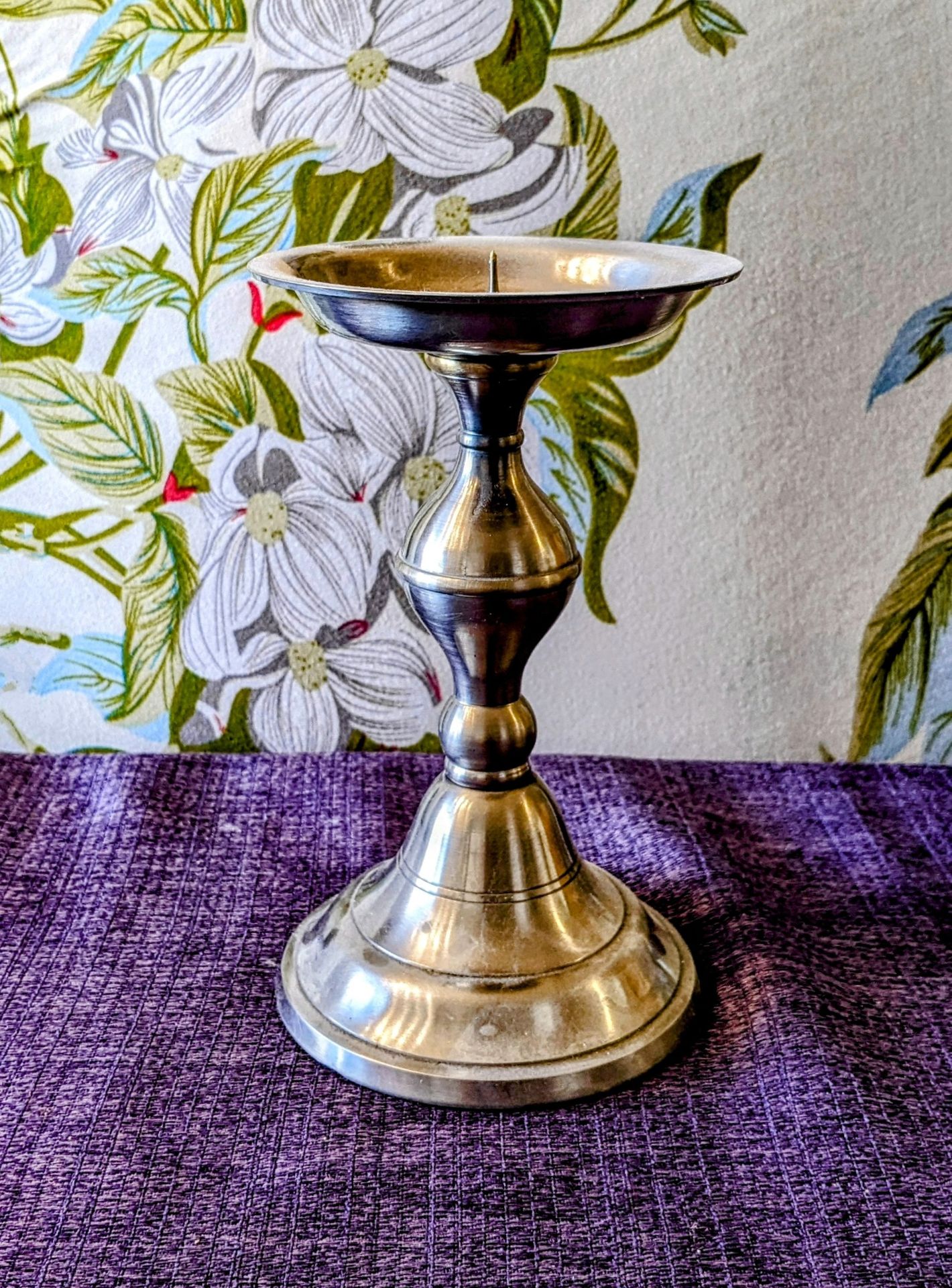 Vintage India Solid Metal Pillar Table Top Pedestal Candle Holder 4.5 X 3.5” EUC