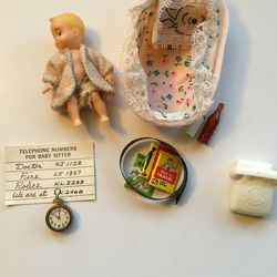 Barbie vintage 1960s Babysitting set