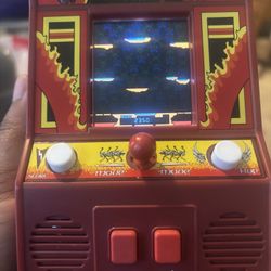 Midway Classic Arcade “Joust” Mini Cabinet – Retro Collectible!