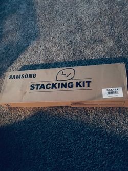 Samsung Washer & Dryer Stacking Kit....