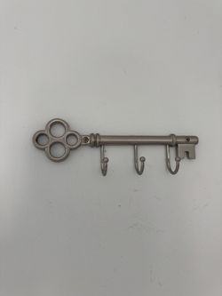 Colgador de Llaves Decorativo en Forma de Llave Antigua – Usado Muy Buen Estado