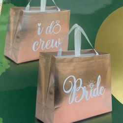 New 8 Bride And Bridesmaids Totes