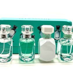 Holiday Women’s Tiffany 4 Piece Perfume Set 