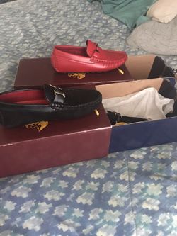 Little boy shoes 9C
