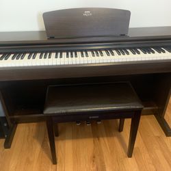 Yamaha Arius Traditional Digital Piano with Bench Rosewood - $600 (Edmonds WA)