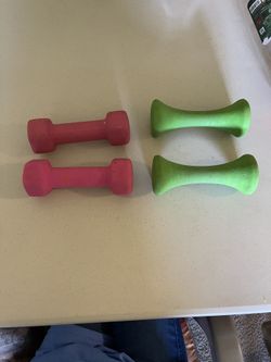2 Pairs Of Medium Weights