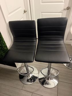 COUNTER STOOLS