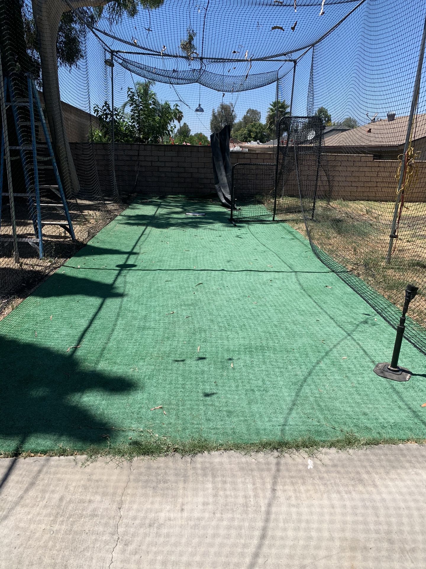 Batting cage for Sale in Highland, CA OfferUp