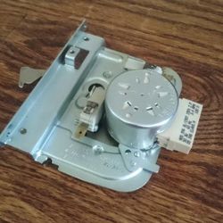 Whirlpool oven door latch part no. 9760888